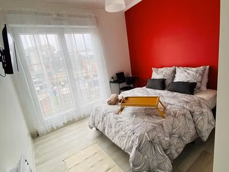 appartement 5 pièces - 117 m² - proche hotel de ville