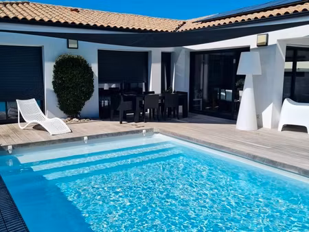 maison a vendre les mathes