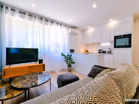 studio cours grandval/ location bail mobilité /année scolaire