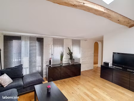 bel appartement t3 de 74 m² centre pézenas (34120)