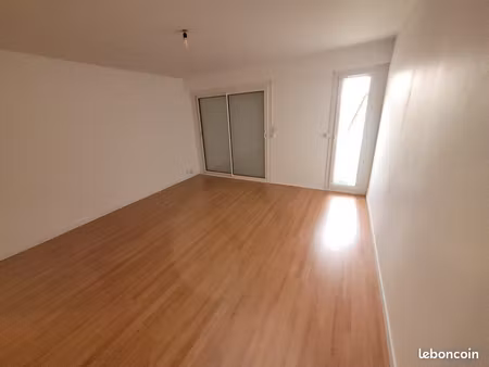 appartement rénové 68 m2