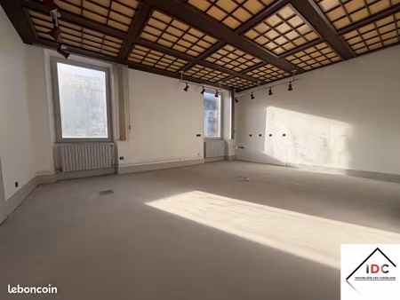 appartement 7 pièces 159 m²