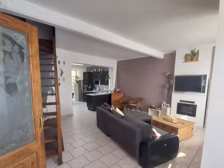 maison environ 100 m² – 3 chambres – jardin – proche centre wattrelos