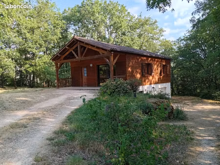 joli chalet sur sous sol complet