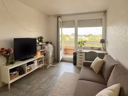 studio 1 pièce 17 m²