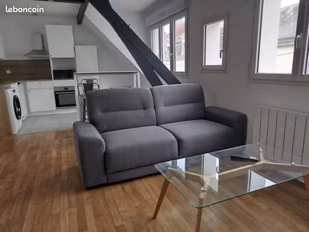 bel appartement meublé rénové – hypercentre – proche préfecture