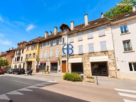 appartement 3 pièces 74 m²