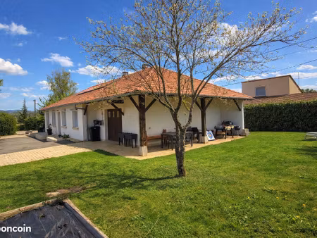 ? pavillon individuel de plain-pied entièrement rénové – 114 m²