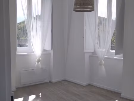 appartement t3 lumineux – 87 m² – dernier étage