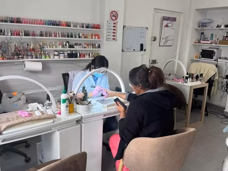 vendre un salon de mainucure