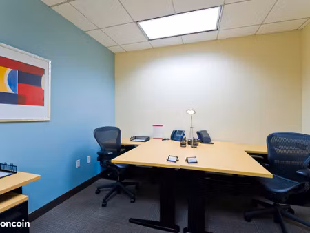 bureau privé à louer pour 3 personnes à clermont  jaude clermont-ferrand