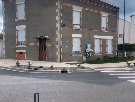 maison familiale de caractère avec garage et 4 chambres d'environ 132 m² habitables avec g