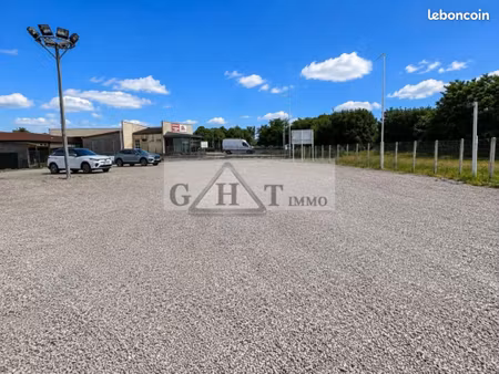terrain 5 276 m² vert saint denis