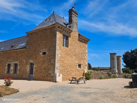 location ou colocation - maison 5 pièces 130 m² à l’entrée de dinan – site historique rema