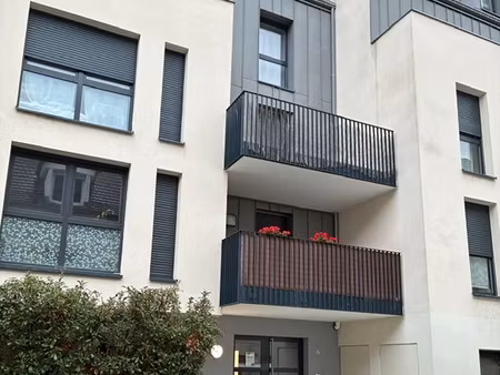 strasbourg neudorf beau 2 pièces 45 m2 non meublé avec balcon et parking