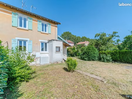 maison 4 pièces 52 m²