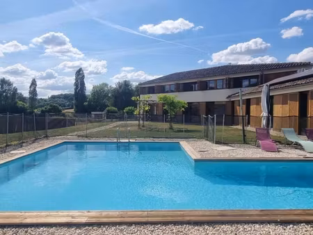 propriété 6 pièces 280 m²