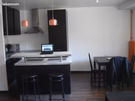 studio meublé 32m2 place gustave rivet