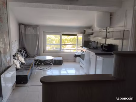 studio meublé 30 m2 à louer - rive de gier
