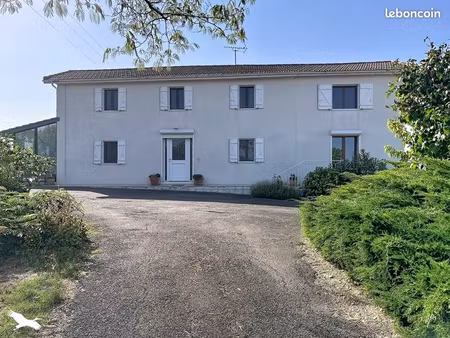 maison 5 pièces 166 m²