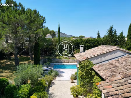 maison 5 pièces 207 m²