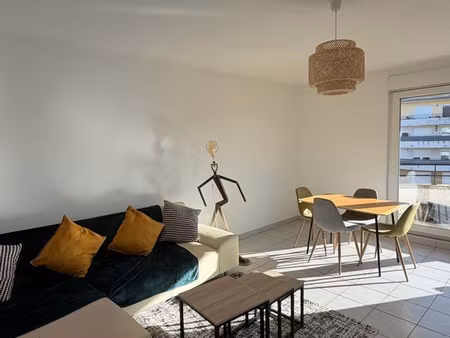 appartement de 72m2 avec balcon  garage  cave et place de parking