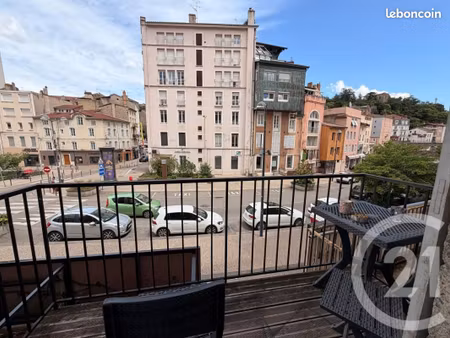 local commercial 60 m²