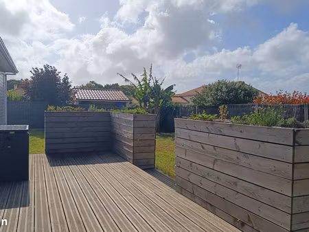 coup de cœur à saint-brévin-les-pins : une maison familiale lumineuse entre nature et océa