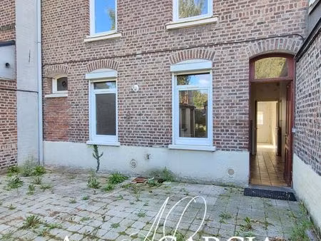 maison de ville 5 pièces 111 m²