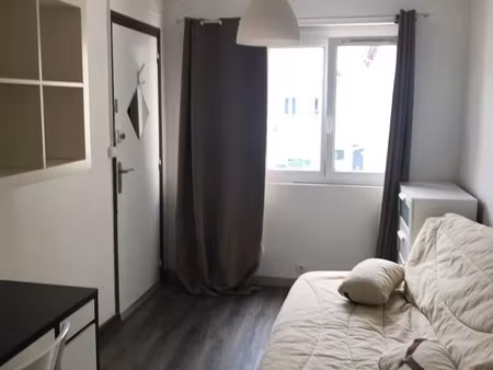 studio meuble proche fac de lettres et droit  prépa poincaré centre gare