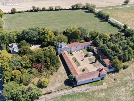 propriété 13 pièces 495 m²