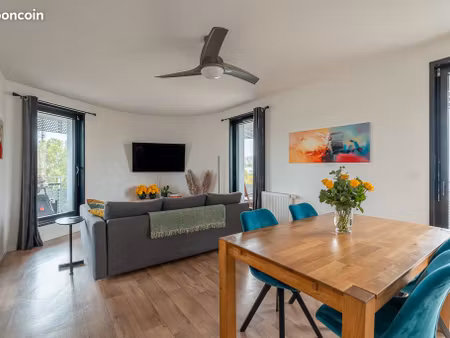 t4 82 36 m² — bordeaux ginko — balcon tour complet + parking