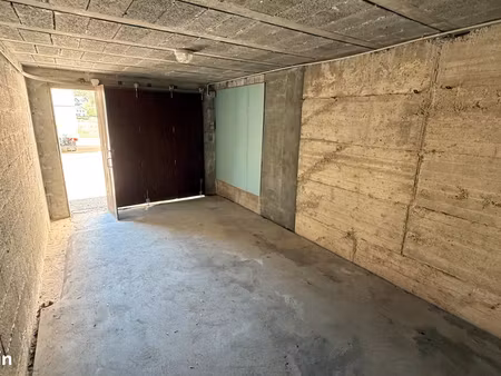 garage fermé 20m2 villard-de-lans