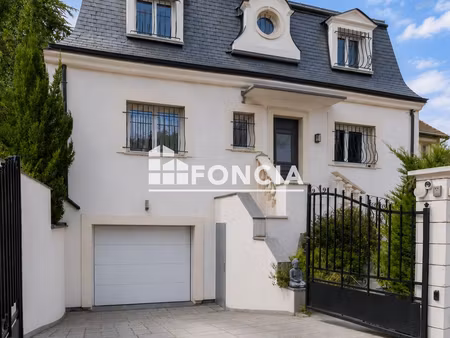 bry-sur-marne – maison familiale d'exception 200 m² – dpe a – espace bien-être jacuzzi