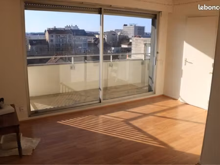 dijon - particulier loue studio