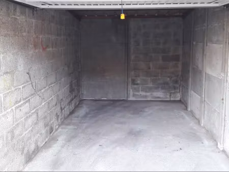 garage/box 12 m² lille