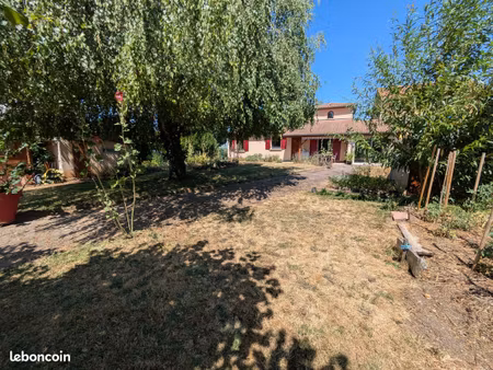 maison 11 pièces 167 m²