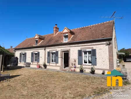 maison 6 pièces 145 m²