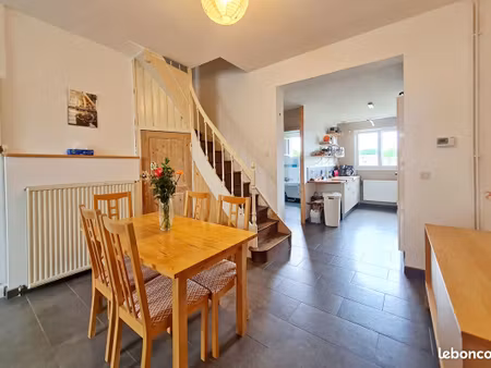 maison 5 pièces 80 m²