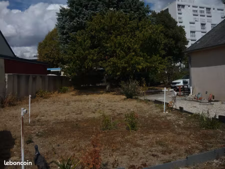 maison plain pied avec terrain à laval
