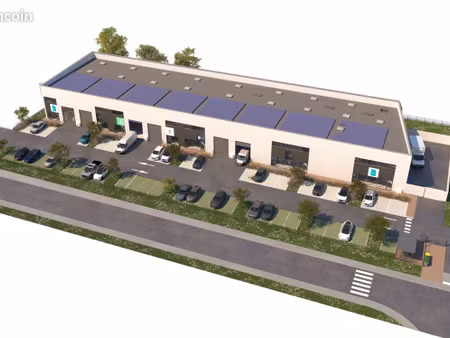 local 2342 m² saint-herblain