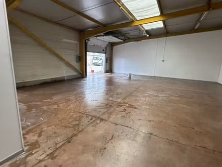 local professionnel 150 m² - zi du bourgamon (smh)