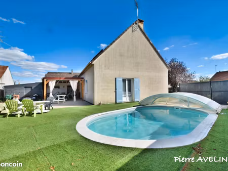 maison 5 pièces 121 m²