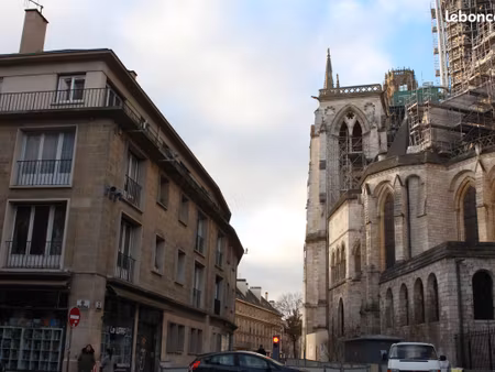 location f2 rouen centre cathédrale / archevêché