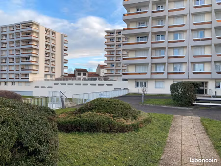 location studio vichy