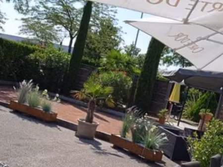 restaurant  zone industrielle