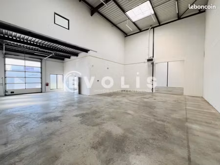 local bureaux 309 m²