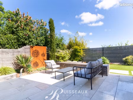 maison 6 pièces 141 m²
