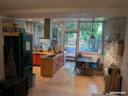 maison de ville avec dépendance