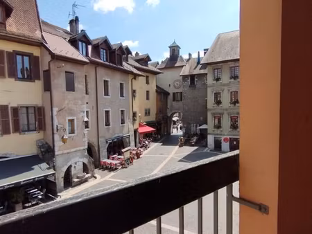 appartement t2 65 m² – vieille ville – parking – clim réversible